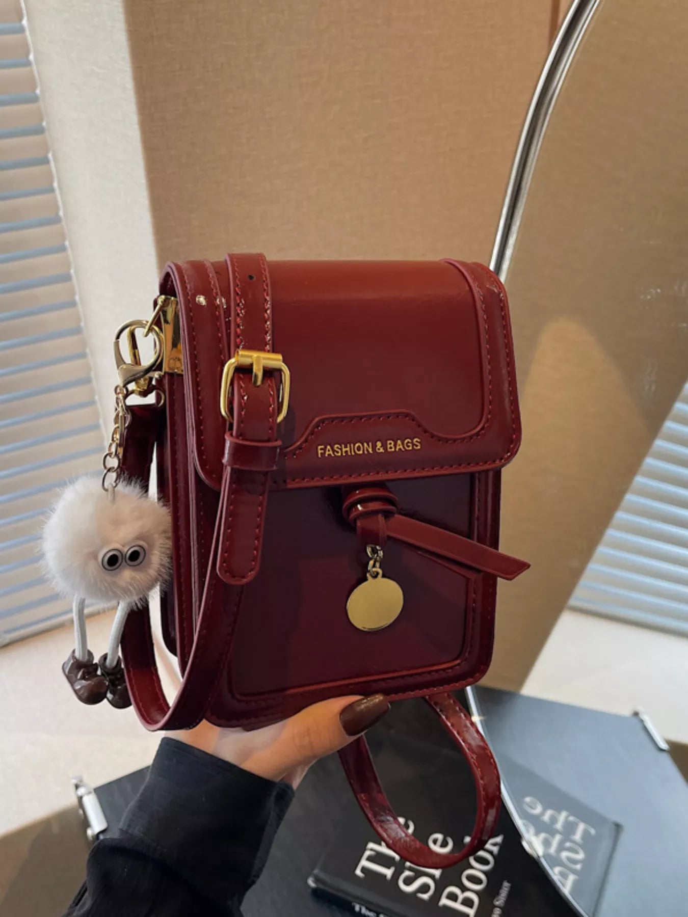 6f16522093734b7b90e48ee6bcb177d4-Max-Origin