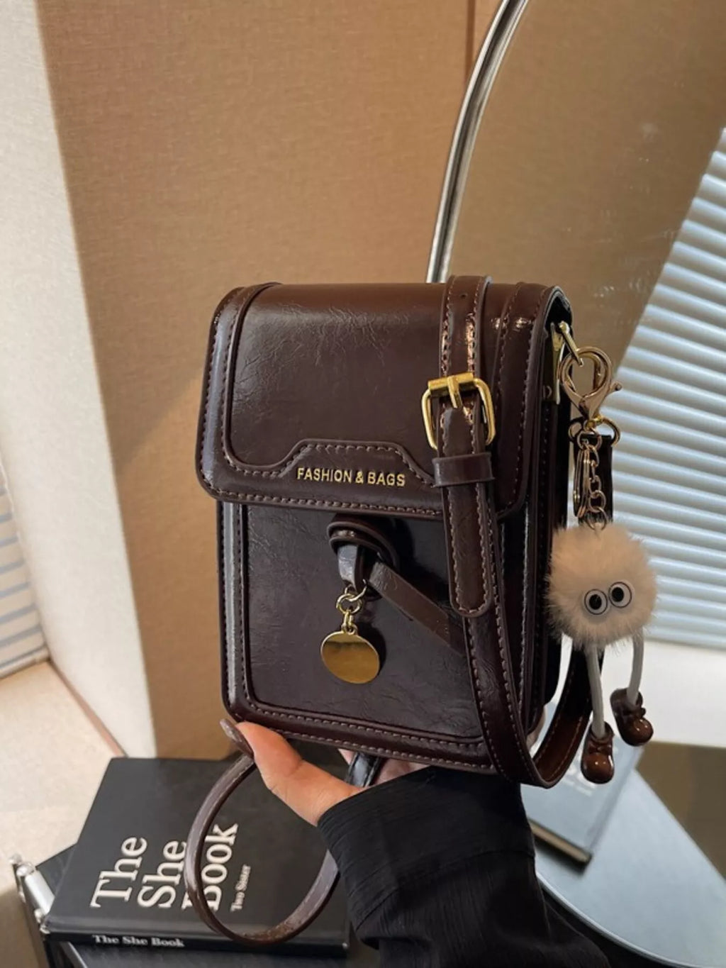 74710f51c19f4b6385d348ac8b04f752-Max-Origin