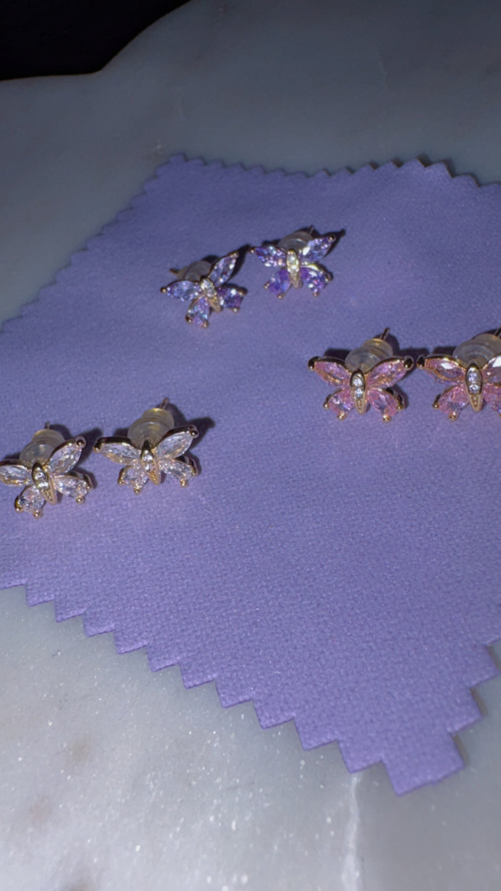 926 Silver needle butterfly earrings