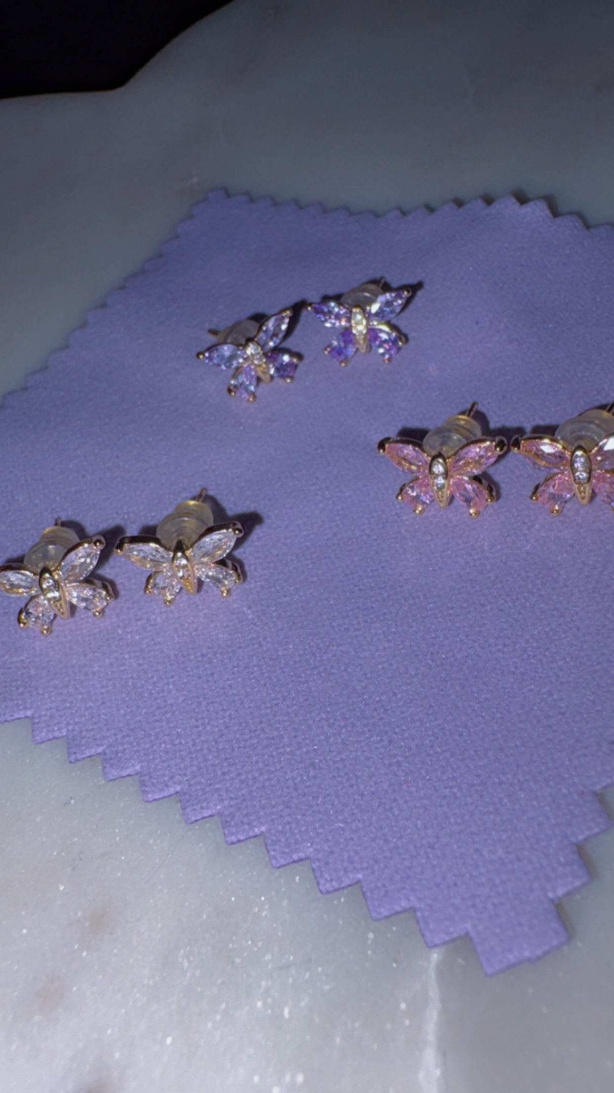 926 Silver needle butterfly earrings