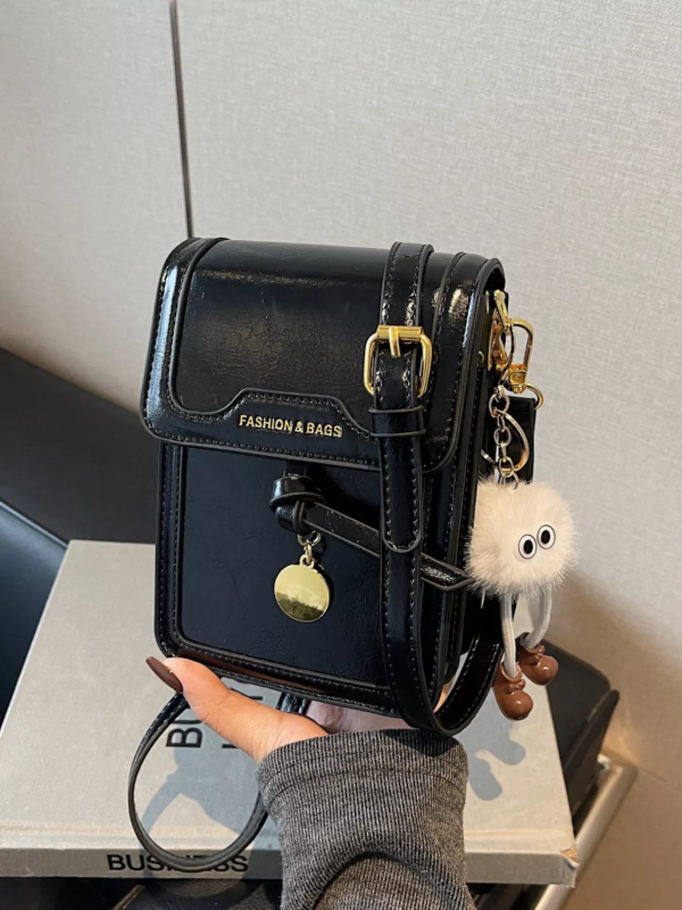 d1983e332d834c73abab5ee88e5b56d8-Max-Origin